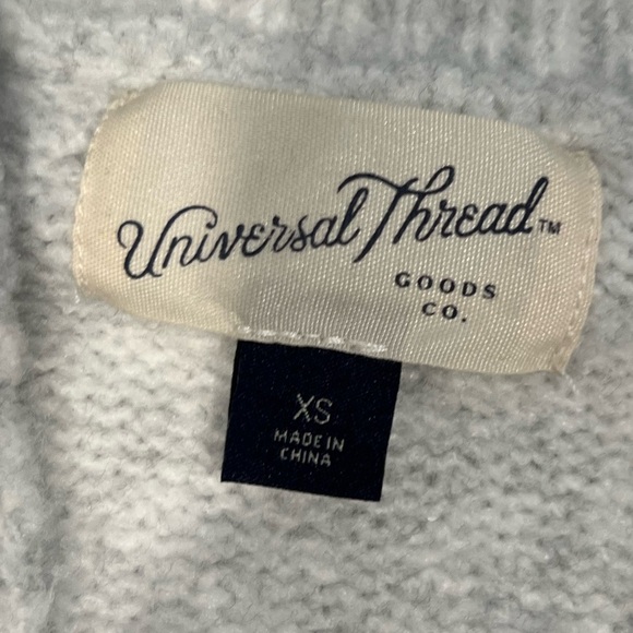 Universal Thread Light Gray Women's Cardigan - Picture 3 of 3